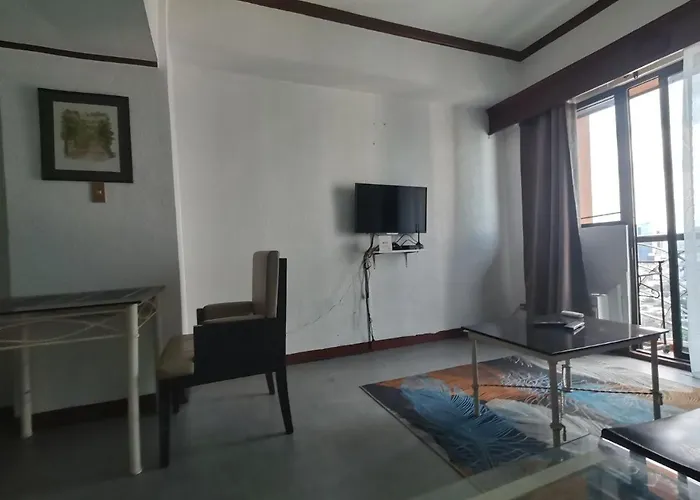Room Accommodation * مانيلا